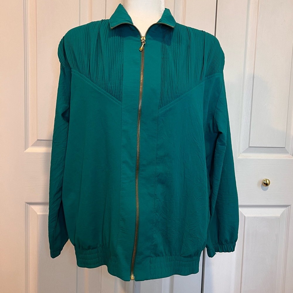 🍊 Teddi Emerald Green Lightweight Zip Up Jacket - size Medium